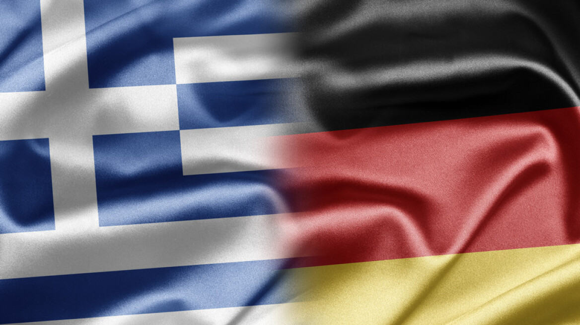 Νέα έρευνα: Ένας στους δύο Γερμανούς θέλει την Ελλάδα εκτός ευρώ