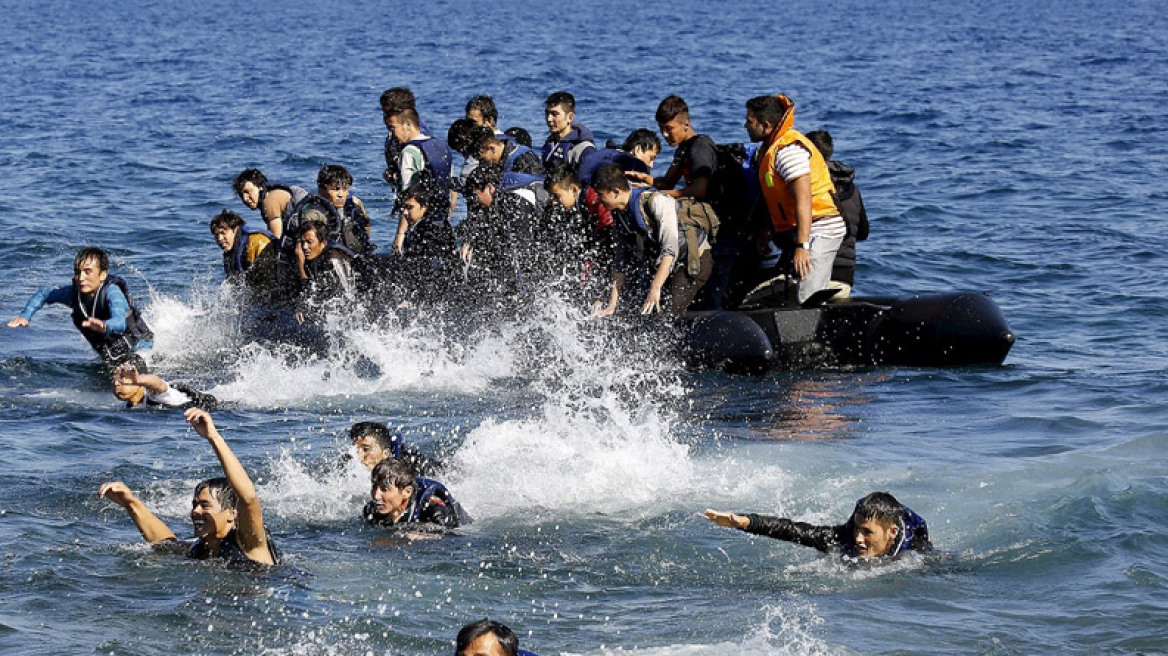 Μετανάστες: Αυξάνονται και πάλι οι ροές στα νησιά