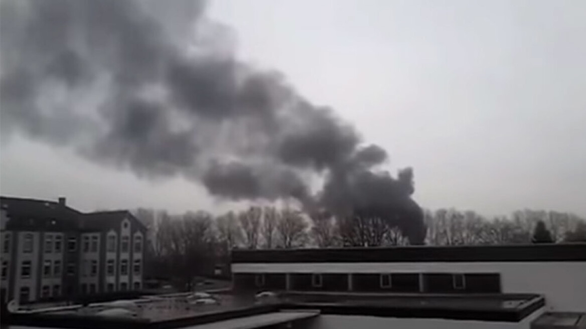 Two dead in tanker explosion in Germany (photos-videos)