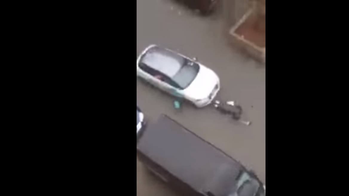 Βίντεο σοκ: Παρέσυρε και εγκατέλειψε μουσουλμάνα με το αυτοκίνητό του στο Μολενμπέκ
