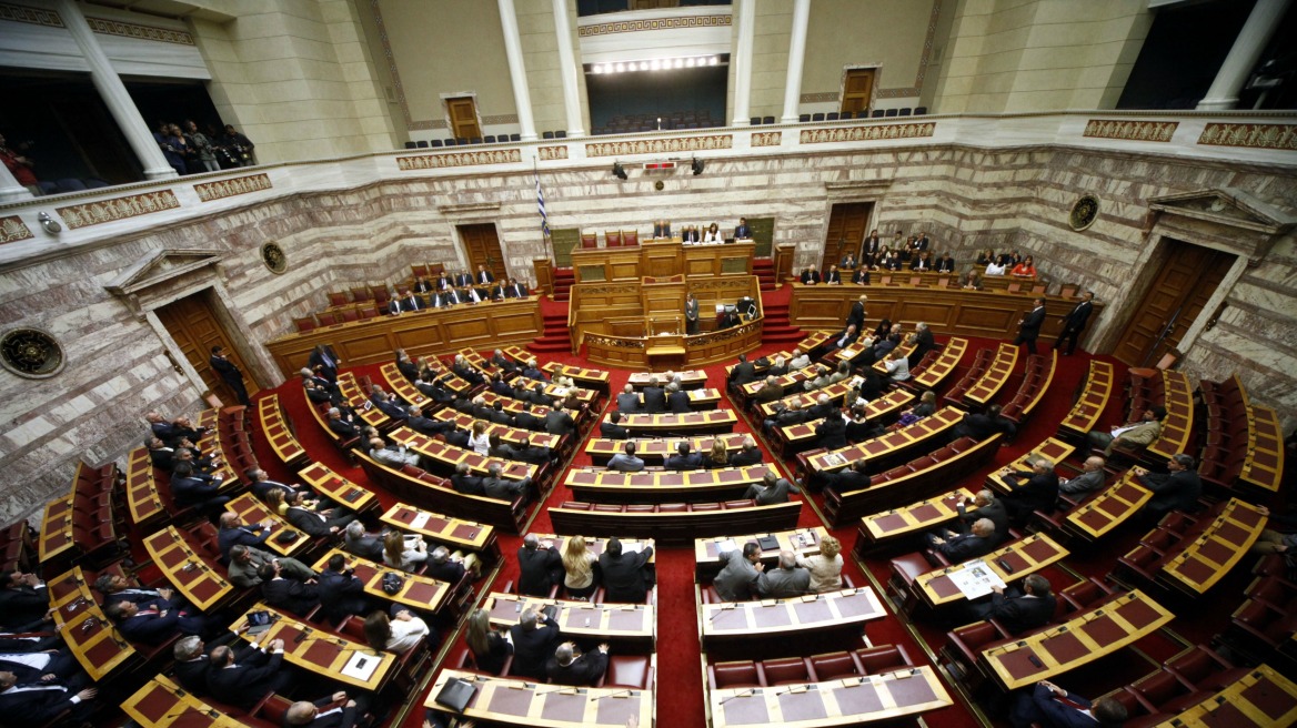 Στη Βουλή το νομοσχέδιο για τους αγροτικούς συνεταιρισμούς 