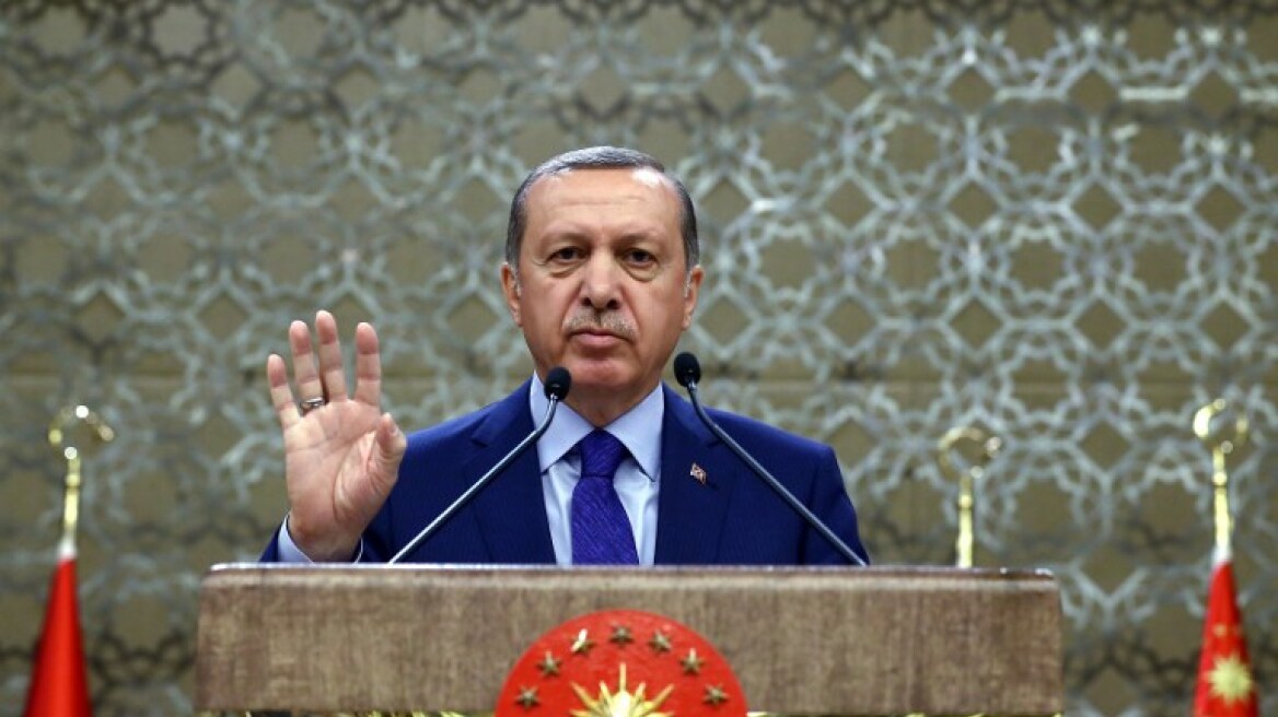 Ερντογάν: Δεν θα δεχθούμε επαναπροωθήσεις αν η ΕΕ δεν εκπληρώσει τις δεσμεύσεις της