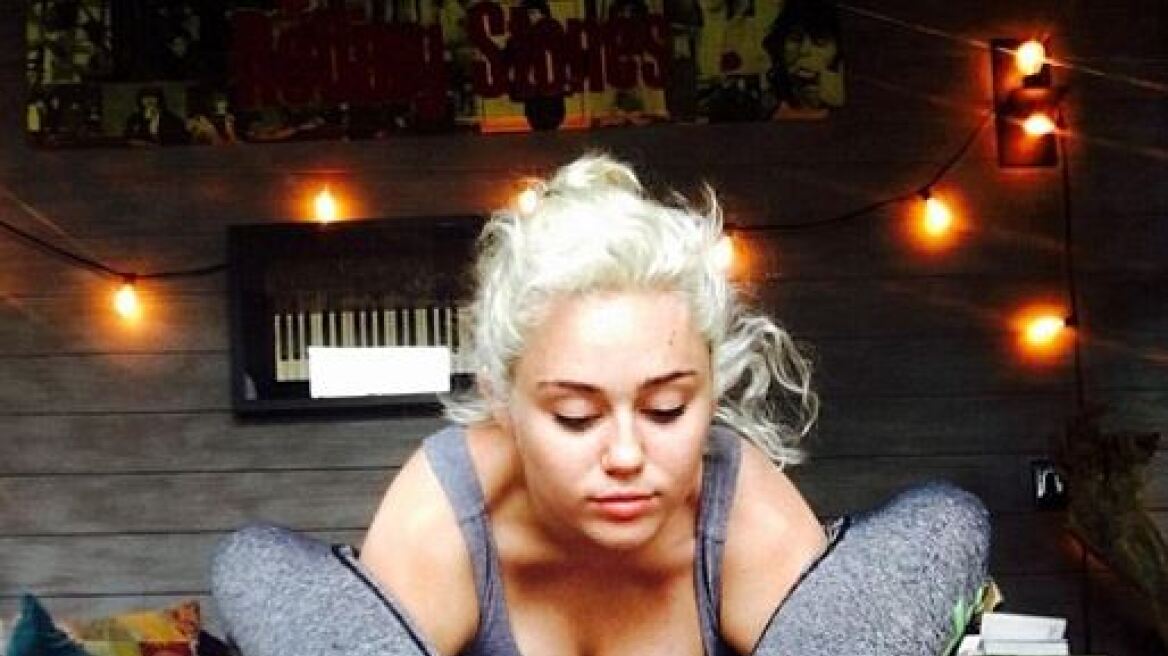 Η απίστευτη στάση της Miley Cyrus στη γιόγκα «τρέλανε» το Instagram