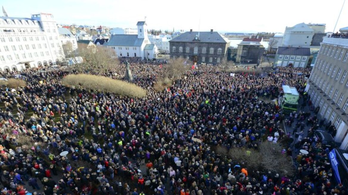 Έκτη διαδήλωση για τα Panama Papers στην Ισλανδία