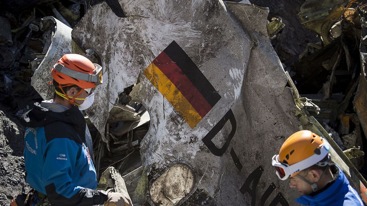 Germanwings: Μήνυση κατά της σχολής εκπαίδευσης του Λούμπιτς από συγγενείς των θυμάτων