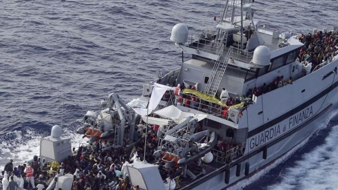 Ιταλία: Έξι νεκροί σε ναυάγιο νότια της Σικελίας, αγνοούνται 400 Σομαλοί