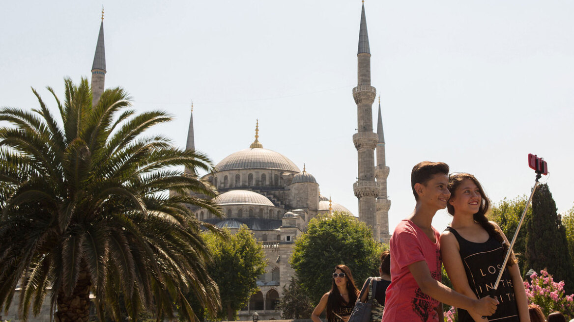 Τουρκία: Πτώση κατά 13% στις αφίξεις τουριστών