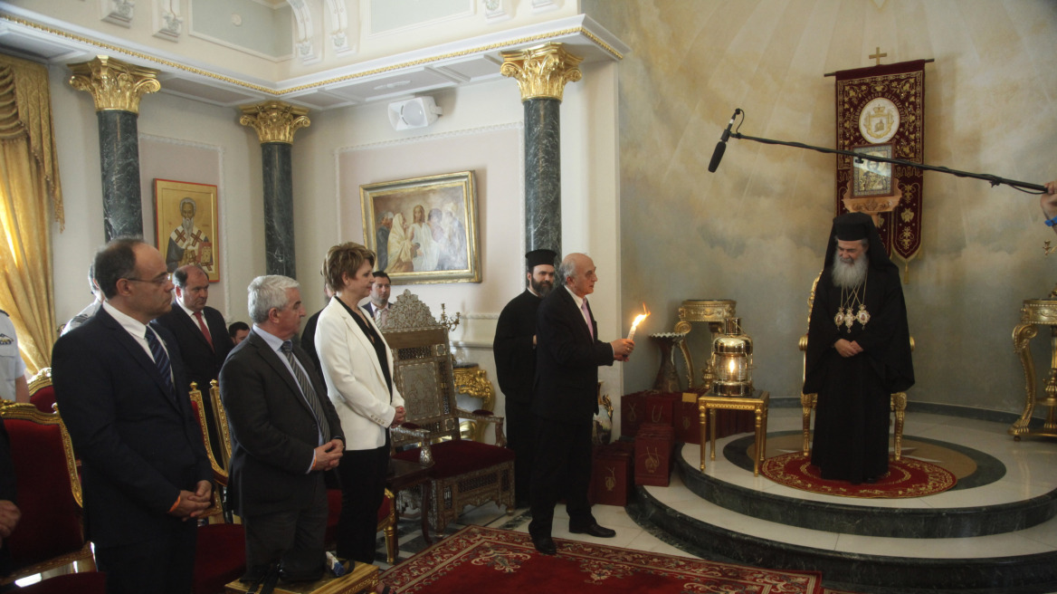 Φωτογραφίες: Δείτε τους υπουργούς του ΣΥΡΙΖΑ στο Πατριαρχείο Ιεροσολύμων