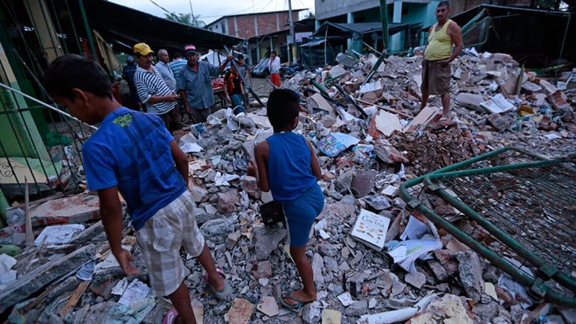 Διασώθηκε 72χρονος 13 ημέρες μετά τον φονικό σεισμό στον Ισημερινό 