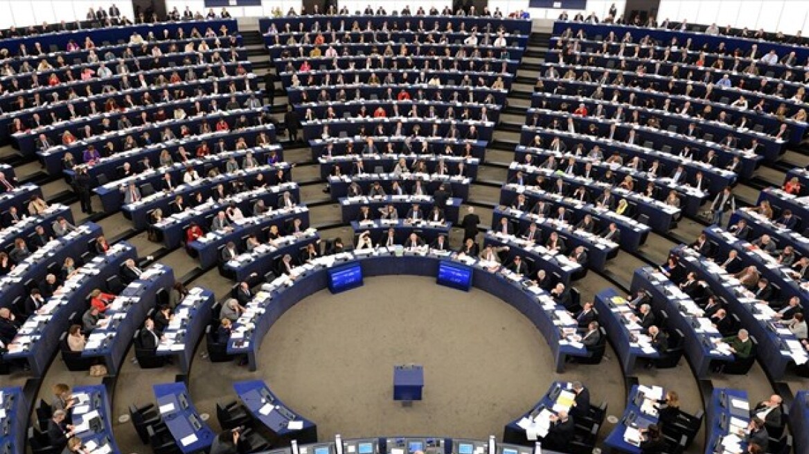 Ευρωβουλή: Έκτακτη συνεδρίαση για το ελληνικό πρόγραμμα την Τρίτη μετά το Eurogroup 
