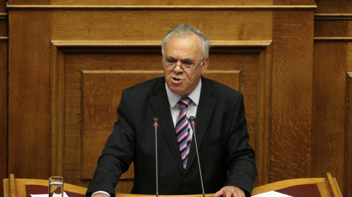 Δραγασάκης: Ο ΣΥΡΙΖΑ είναι όρθιος και ενωμένος