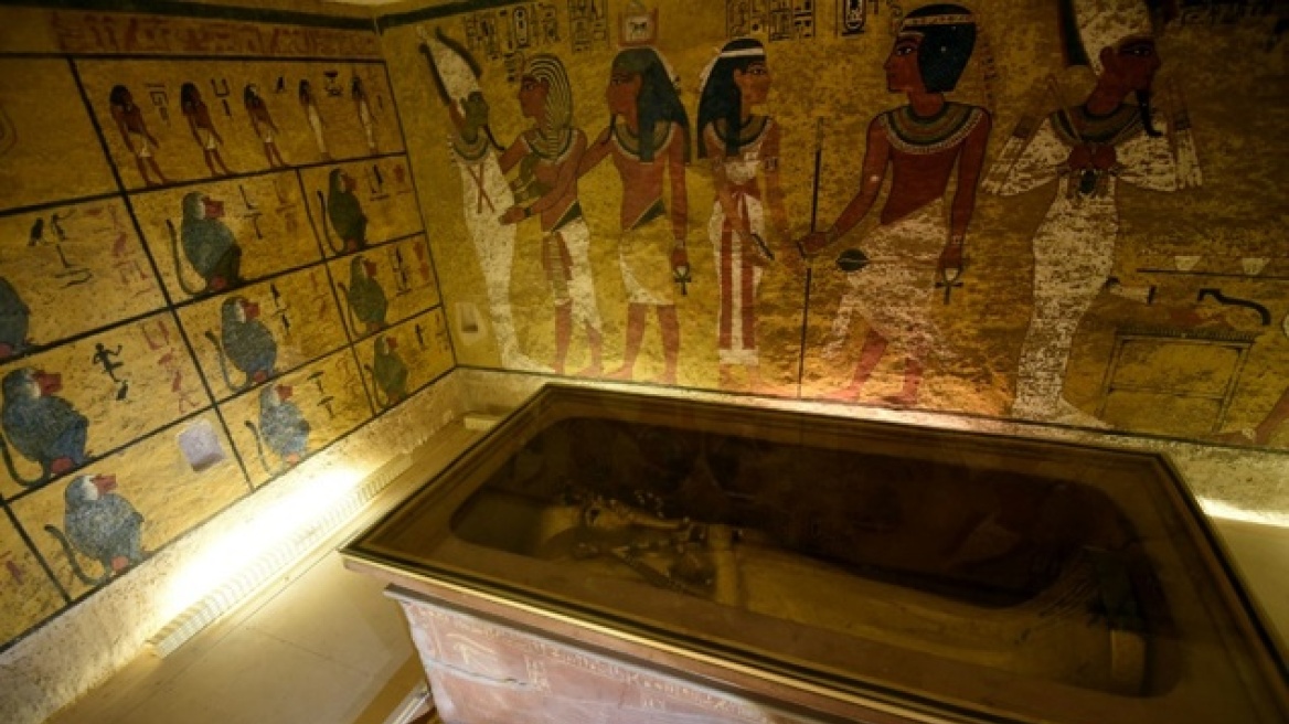 Αίγυπτος: Διχάζονται οι αρχαιολόγοι για τα ευρήματα στον τάφο του Τουταγχαμών