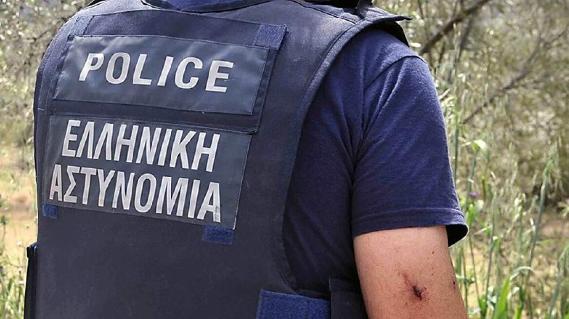 Bomb explosion in Crete high school
