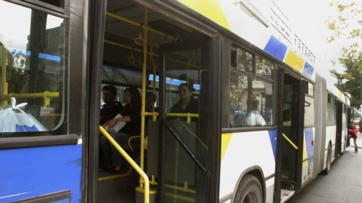 ΟΑΣΑ: Συστάσεις στον οδηγό του λεωφορείου που κατέβασε την τυφλή επιβάτιδα