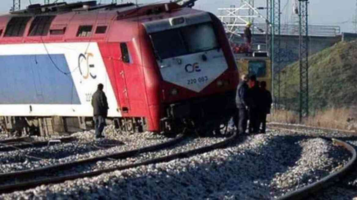 Ξάδερφος θύματος στις Σέρρες: Πώς έδωσαν εντολή να φύγει το τρένο, ενώ γίνονταν εργασίες;