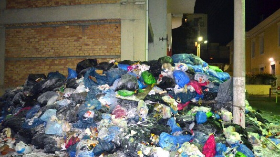 Εκπέμπει «SOS» λόγω σκουπιδιών ο Δήμος Δυτικής Μάνης