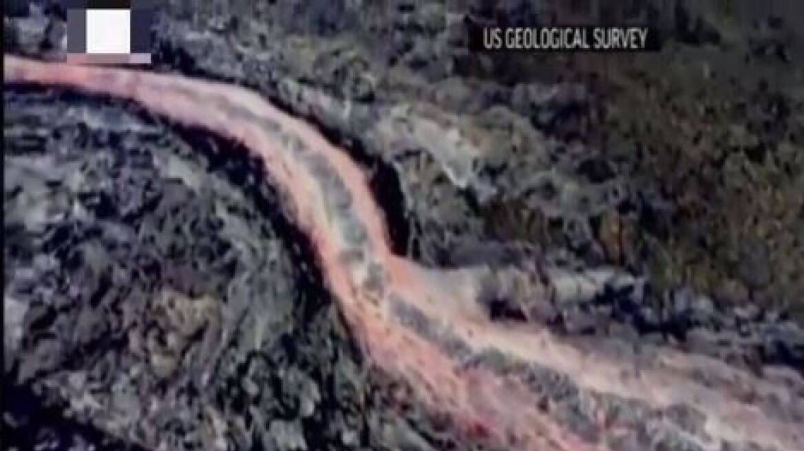 Βίντεο: Δείτε τα πύρινα ποτάμια από έκρηξη ηφαιστείου στη Χαβάη