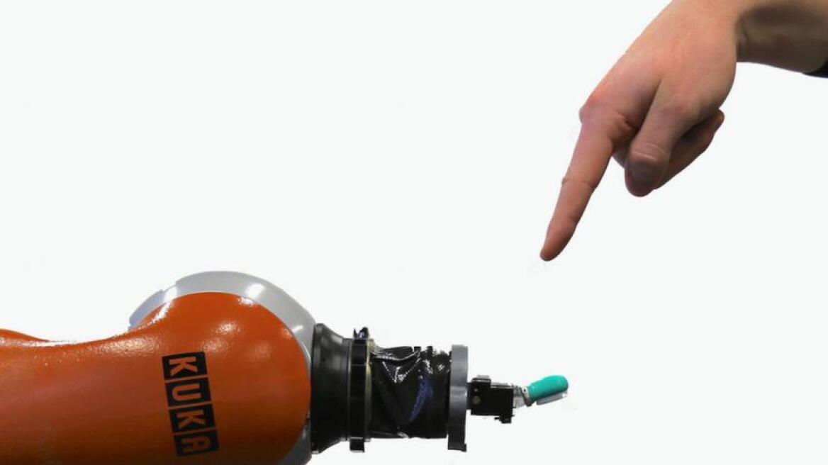 Τα ρομπότ μαθαίνουν τι θα πει πόνος