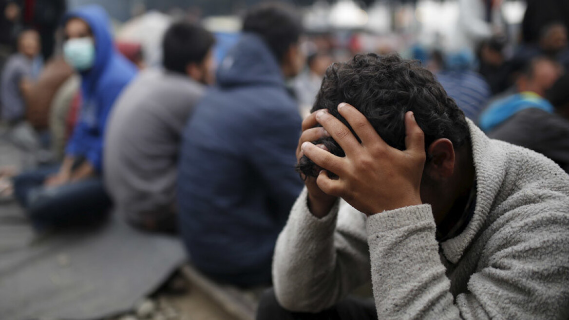 Ολλανδία: Οργή από πολίτες για τα 10.000 ευρώ που δίνουν οι αρχές στους πρόσφυγες