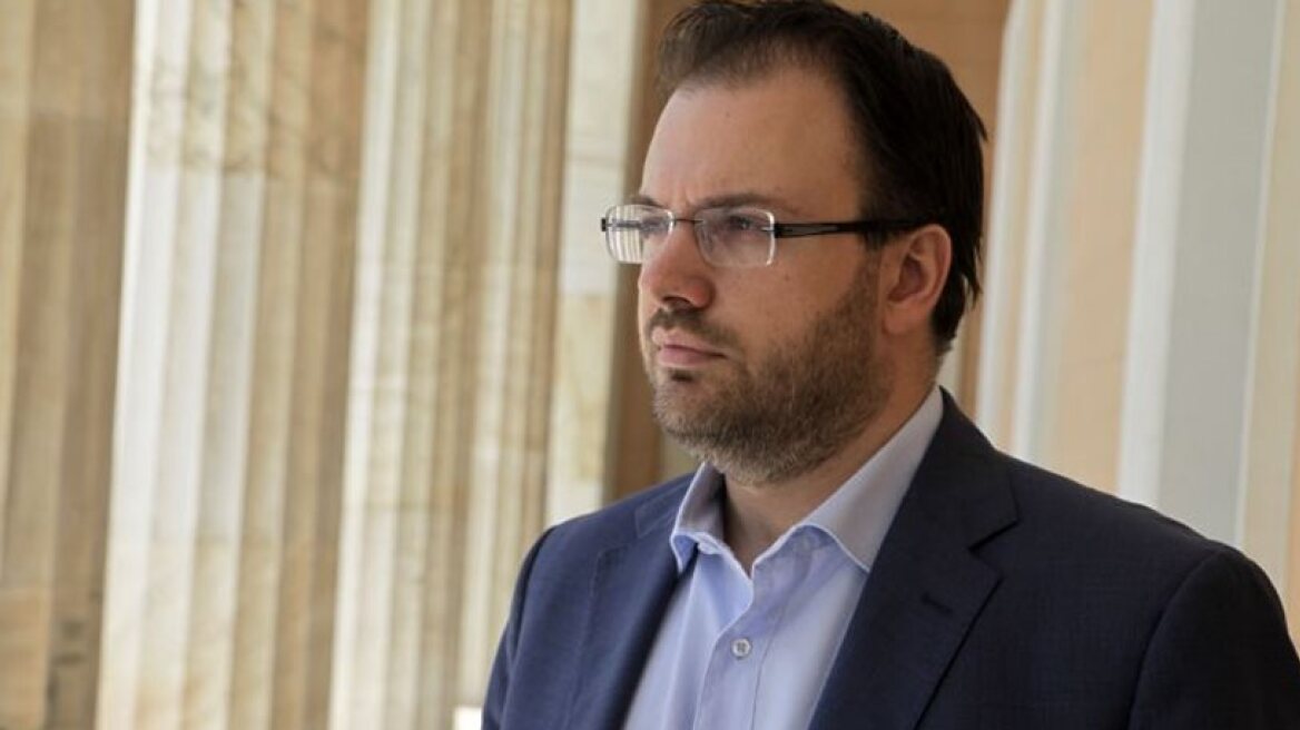 Θεοχαρόπουλος: «Να πάρει πίσω τη ρύθμιση για τις offshore o πρωθυπουργός»