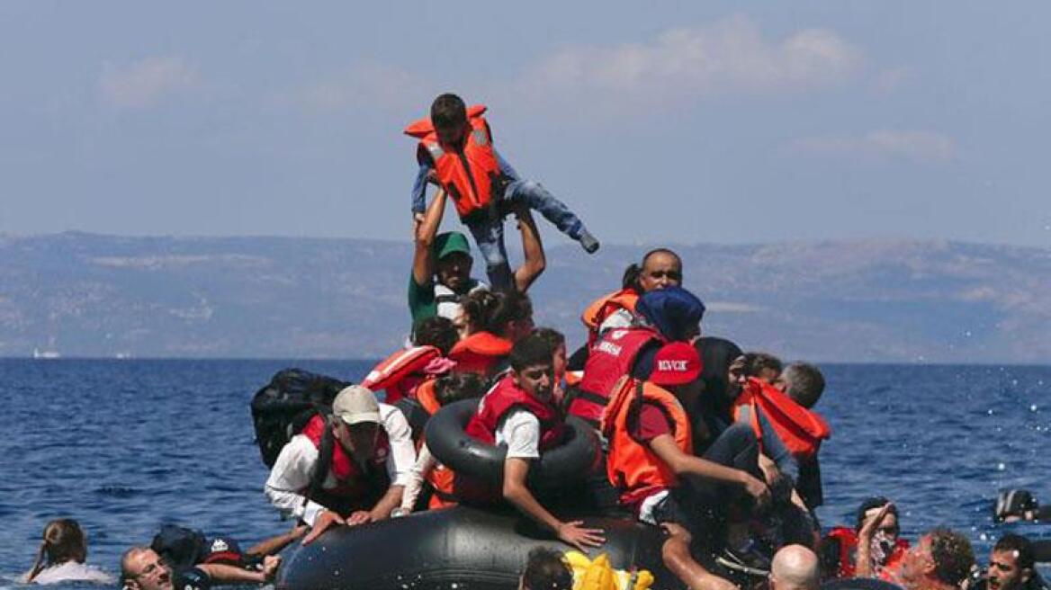 ΟΗΕ: 880 μετανάστες έχασαν τη ζωή τους σε μια βδομάδα, στη Μεσόγειο