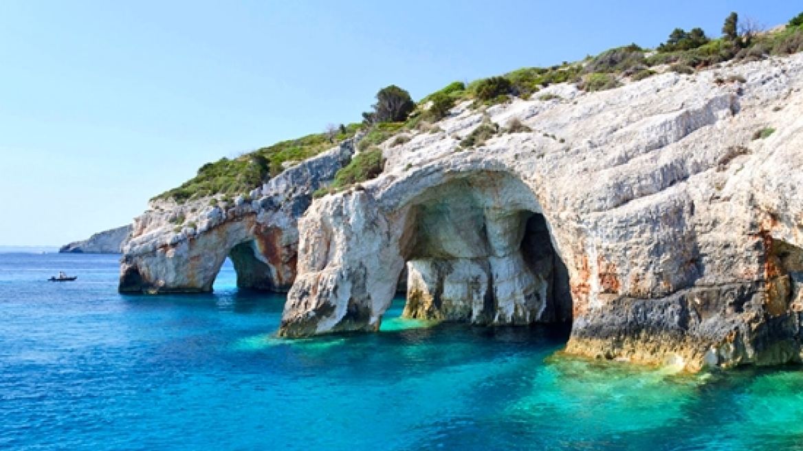 10 απίστευτα μέρη στον κόσμο για φυσιολάτρες - το ένα στην Ελλάδα