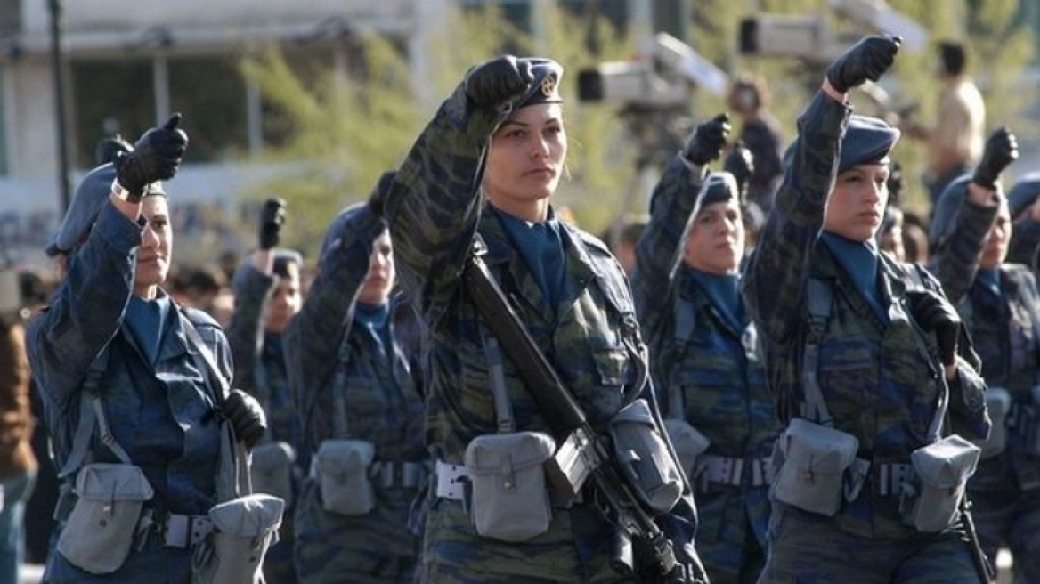 ΣτΕ: Παράνομος ο αποκλεισμός γυναικών από μάχιμες θέσεις στο στρατό