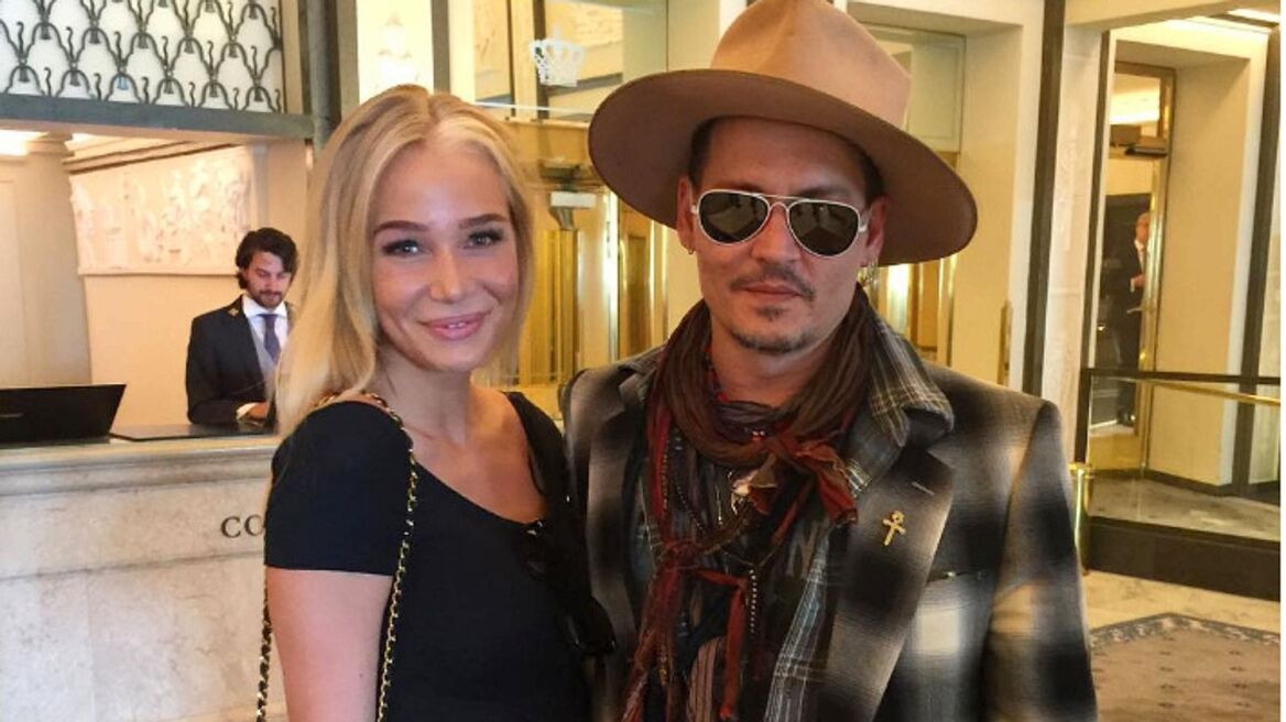 Φλερτάροντας με «σωσία» της Amber Heard προσπαθεί να ξεχαστεί ο Johnny Depp