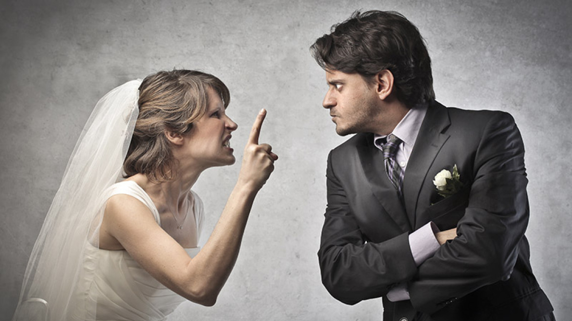 Μια φωτογράφος γάμων αποκαλύπτει: Ποια σημάδια δείχνουν ότι οι νιόπαντροι μπορεί να χωρίσουν