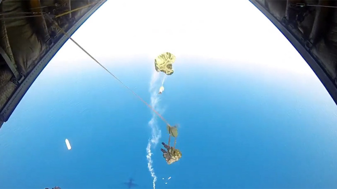 Εκπληκτικό βίντεο: Έτσι είναι η πτώση με αλεξίπτωτο