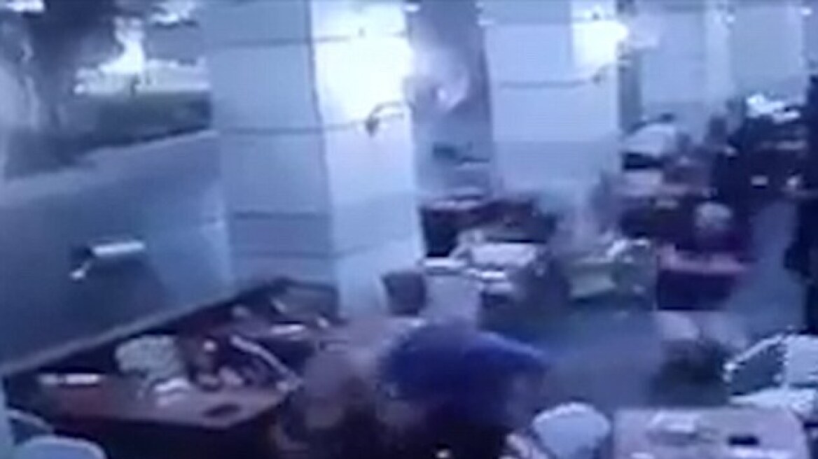 Chilling footage shows two gunmen start shooting in Tel Aviv restaurant