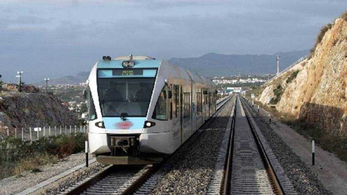 Έπεσαν οι υπογραφές για τη σιδηροδρομική γραμμή Θεσσαλονίκης-Ειδομένης