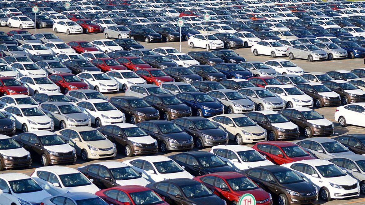 Στη Βουλή τα leasing αυτοκίνητα: Παραλογισμός να χρεώνεται σε εργαζόμενους...