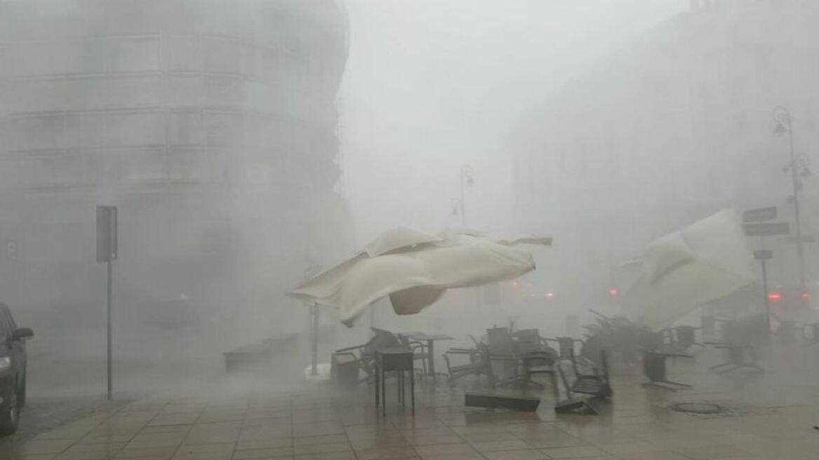 Πολωνία: Τουλάχιστον τρεις νεκροί λόγω σφοδρών καταιγίδων