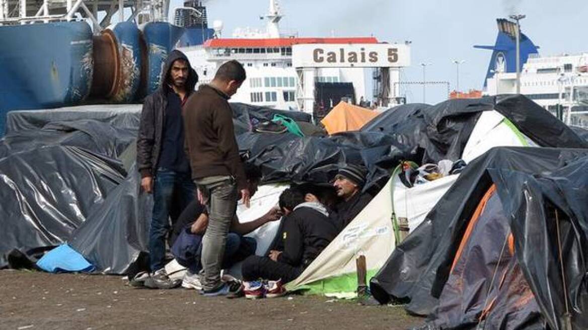 Γαλλία: Έκλεισε μια μιάμιση ώρα το λιμάνι του Καλαί