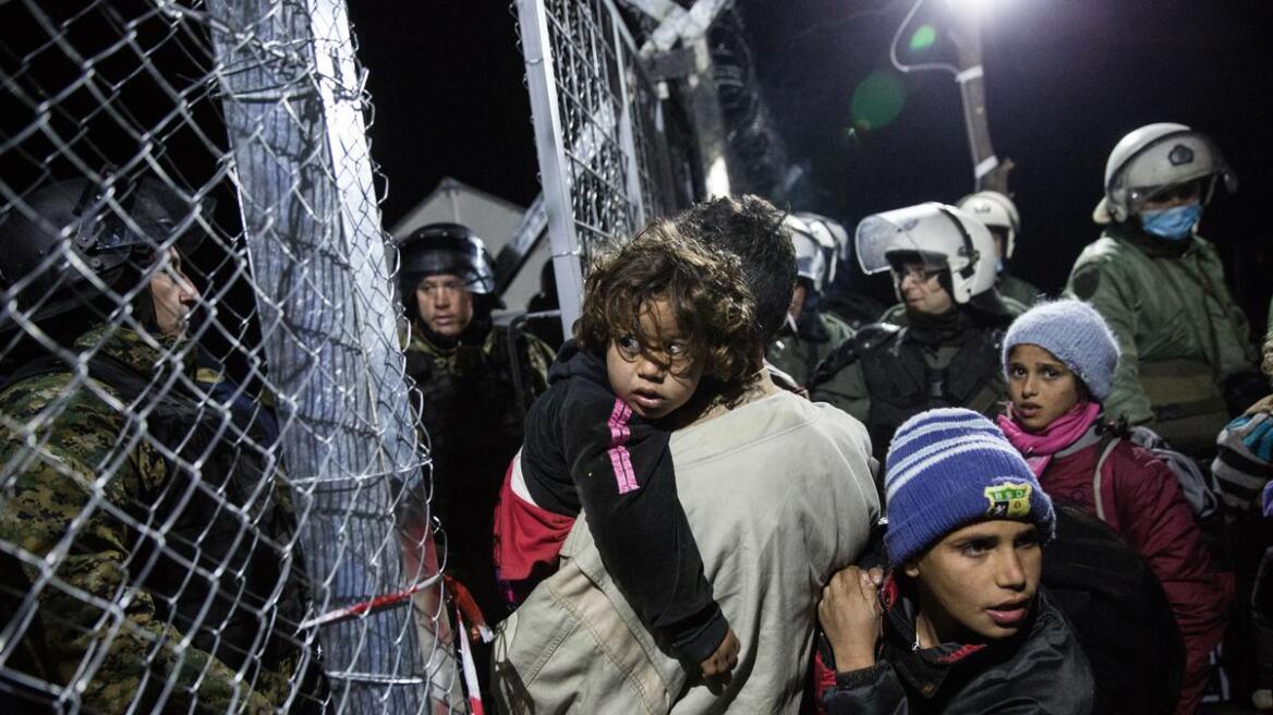 Σε 56.909 ανέρχονται οι εγκλωβισμένοι μετανάστες στην Ελλάδα  