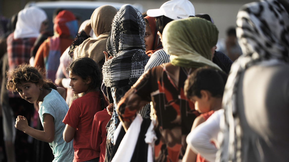 Κομισιόν: Επιπλέον 200 εκατομμύρια για τους πρόσφυγες σε Τουρκία, Ιορδανία, Λίβανο