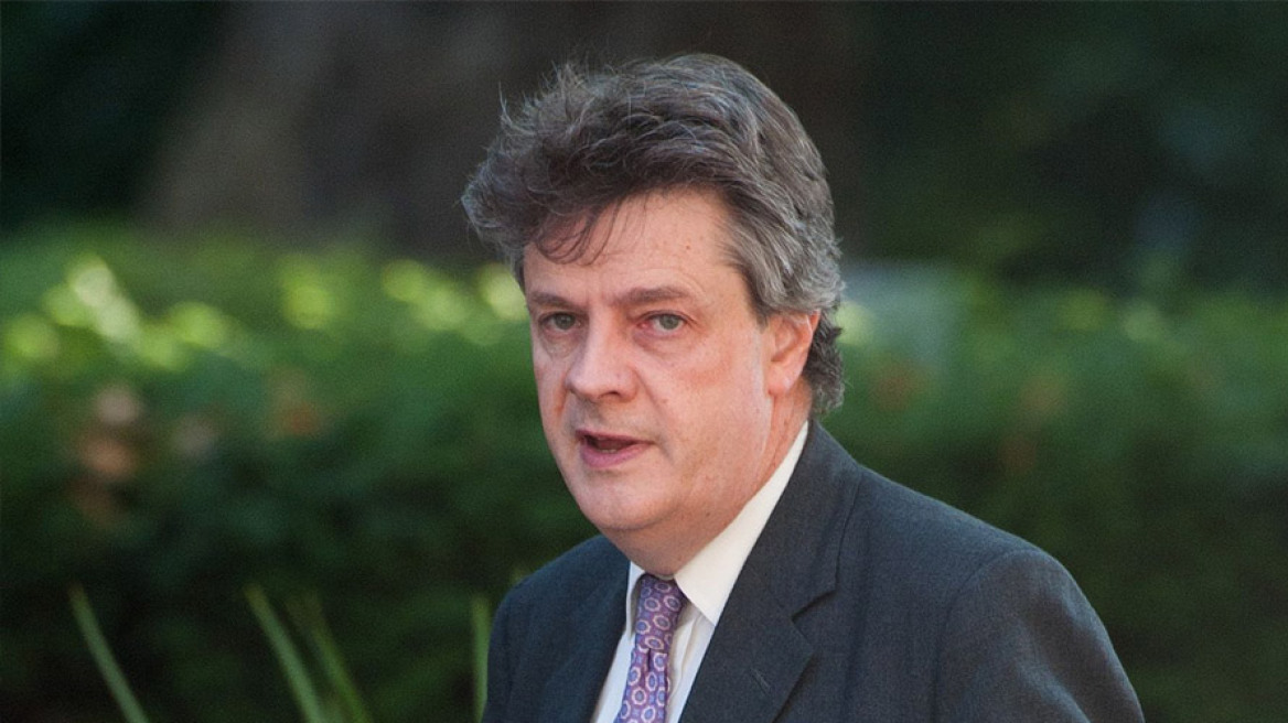 Παραιτήθηκε ο Τζόναθαν Χιλλ, επίτροπος της Βρετανίας στην Κομισιόν