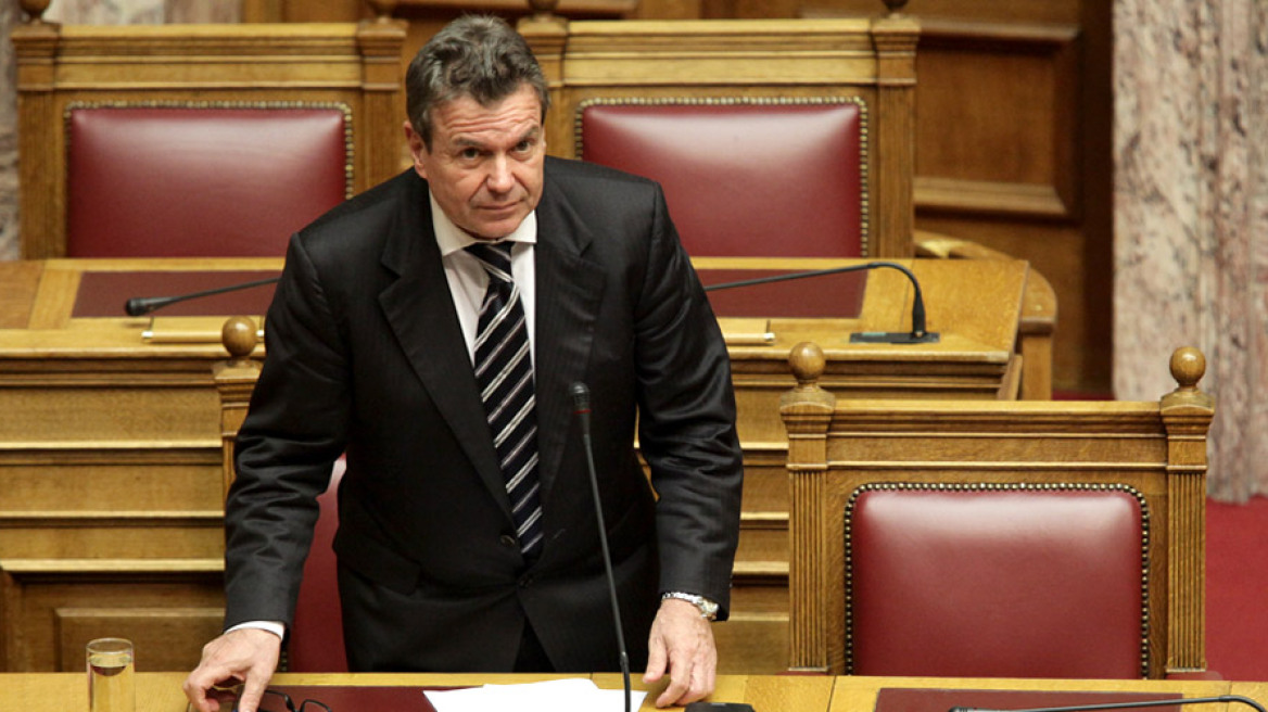 Πετρόπουλος: Γιατί τέτοια αναστάτωση με την κατάργηση του ΕΚΑΣ; 