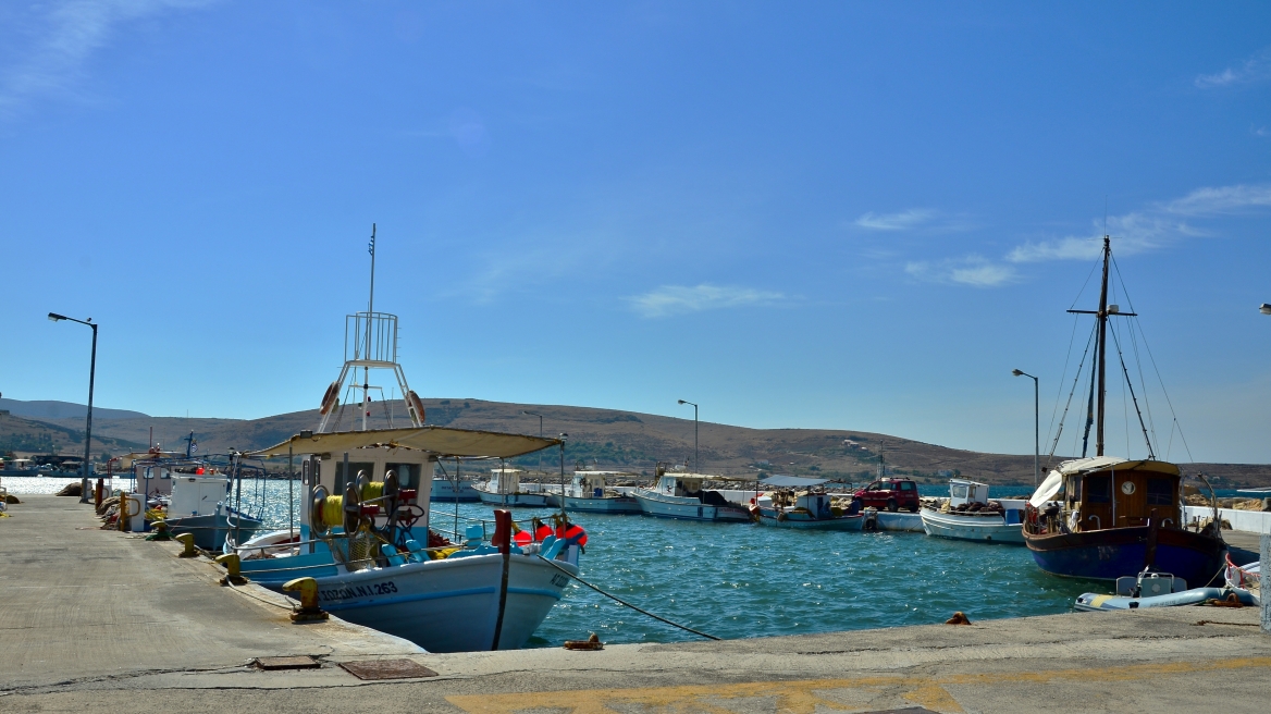 Λήμνος: Προσάραξε φορτηγό πλοίο στο λιμάνι του Μούδρου