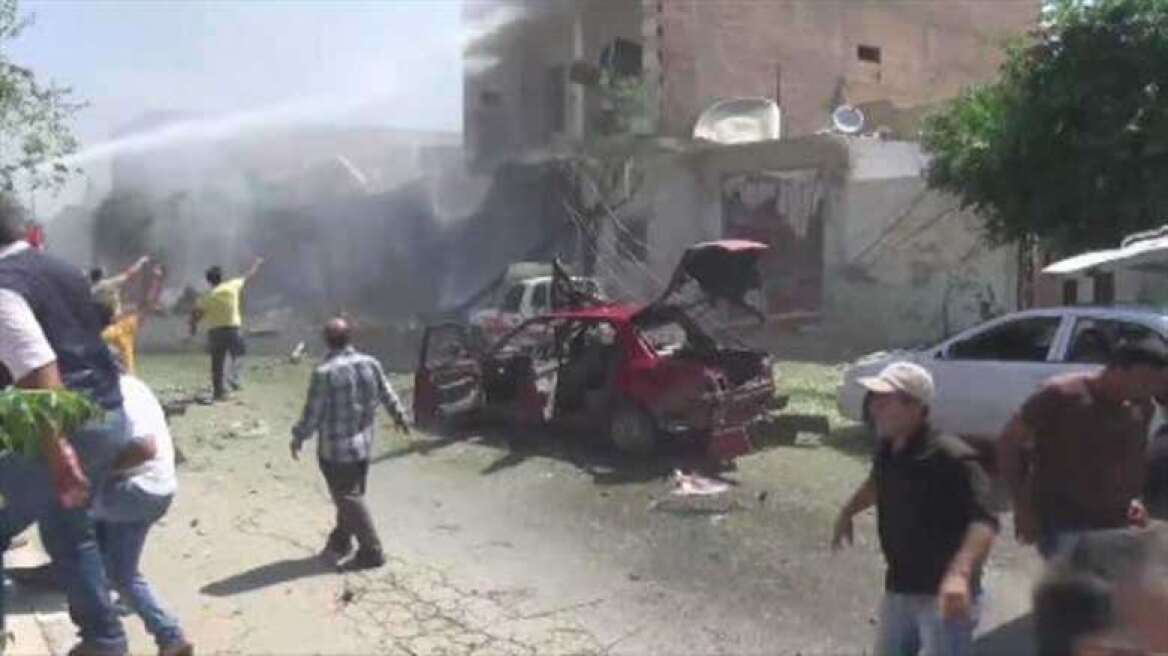 Συρία: Δέκα νεκροί από έκρηξη παγιδευμένου αυτοκινήτου στην Ταλ Αμπιάντ