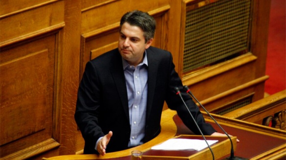 Κωνσταντινόπουλος: Είστε κυβέρνηση super-market που διασύρει την χώρα