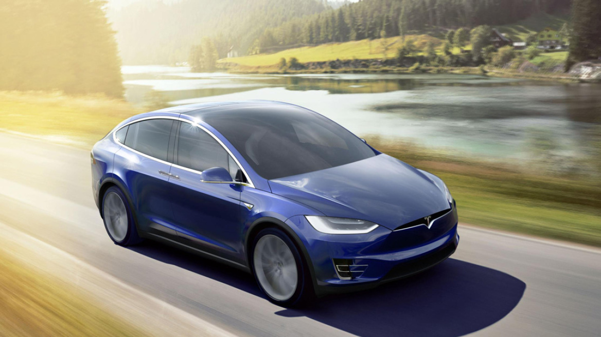 Φθάνει στην Ευρώπη το ηλεκτρικό SUV της Tesla