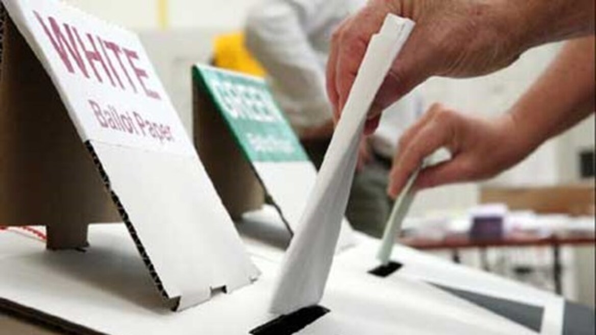 Άνοιξαν οι κάλπες στην Αυστραλία - Κρίσιμες βουλευτικές εκλογές