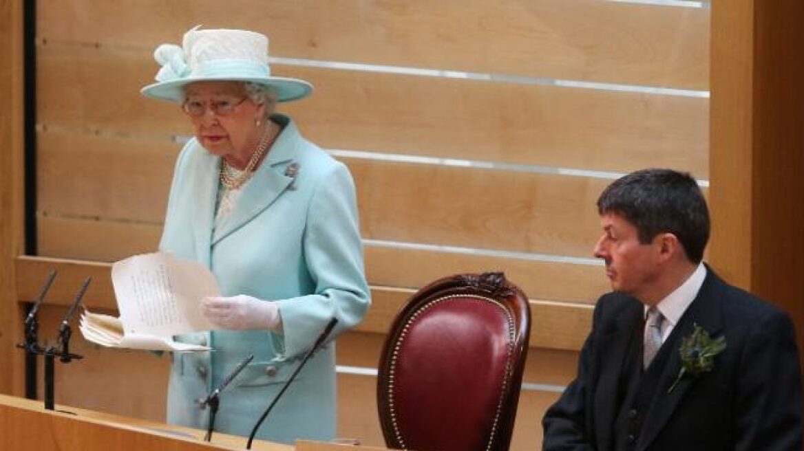 Ηρεμία και σκέψη πριν την επόμενη κίνηση για το Brexit ζητά η Βασίλισσα Ελισάβετ