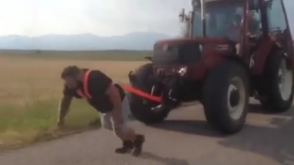 Βίντεο: Αγρότης από την Κομοτηνή τραβάει για 60 μέτρα τρακτέρ 6 τόνων