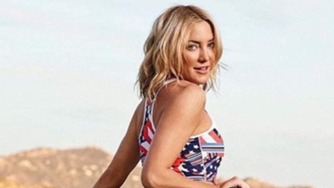 Kate Hudson shows us her rear end for 4th of July Independence Day (photos)