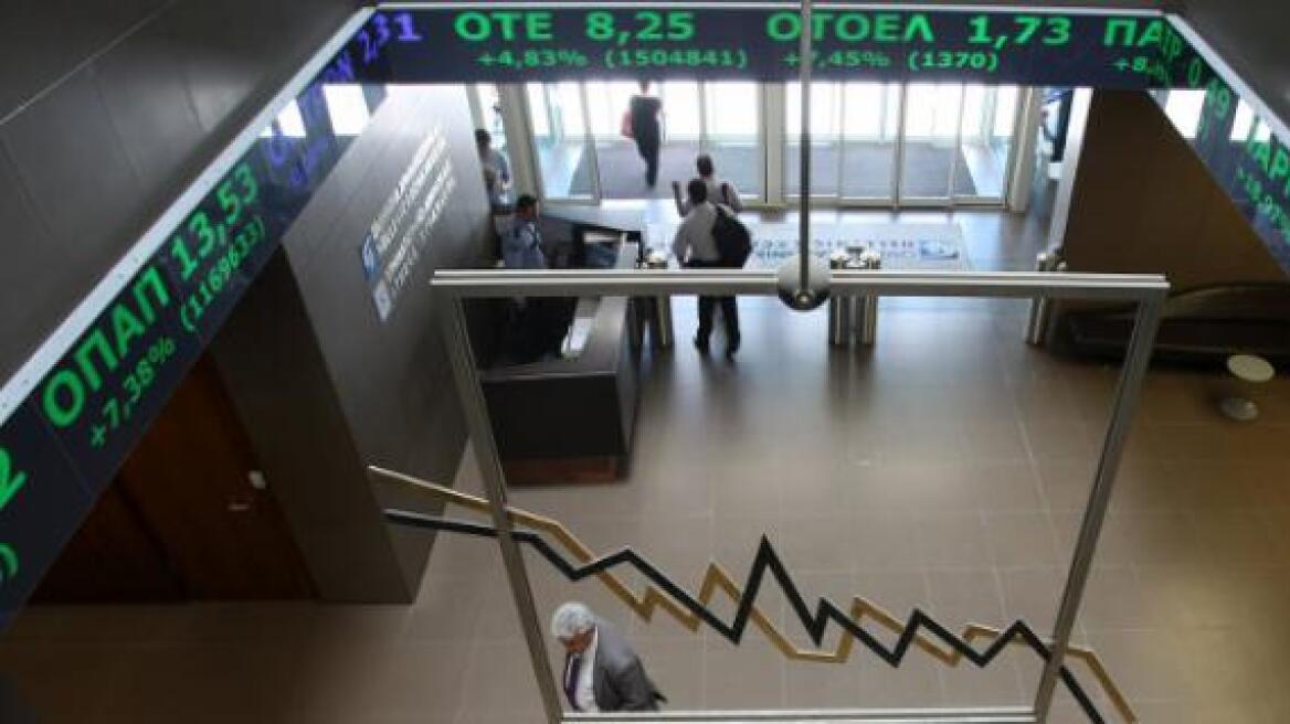 Μειώθηκαν οι ξένοι επενδυτές στο Χρηματιστήριο Αθηνών