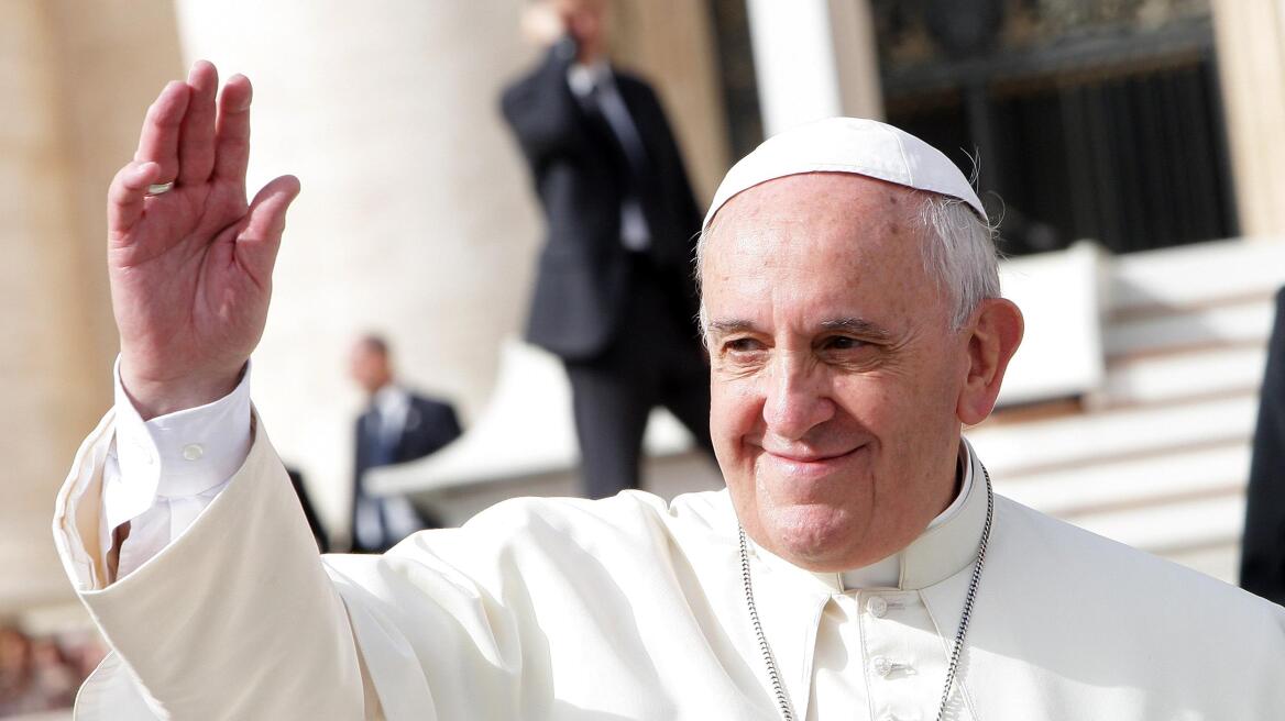 «Καινοτομεί» ο Πάπας: Ξένοι για πρώτη φορά στη διοίκηση του Βατικανού