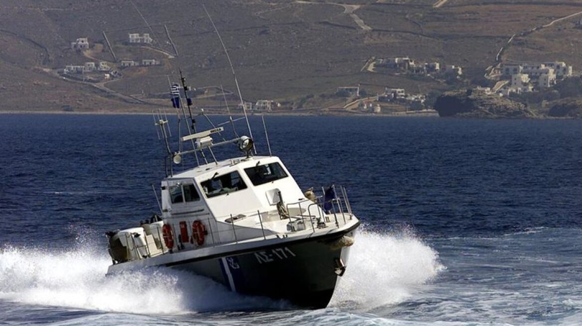 4 refugees drown off Lesvos coast. Two children